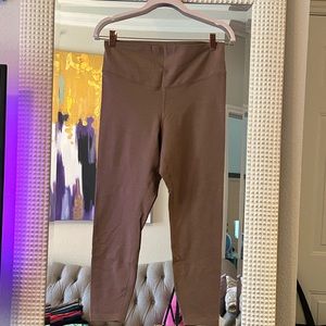 Old Navy Super high rise Leggings sz L